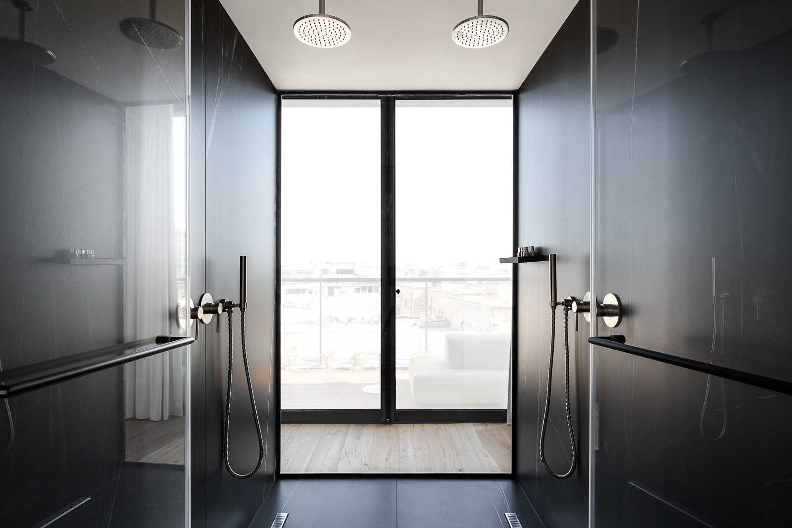 The Levee - Fine Stays | עידן סעידי צילום אדריכלות The Levee - Fine Stays - Idan Saidi | Photographer