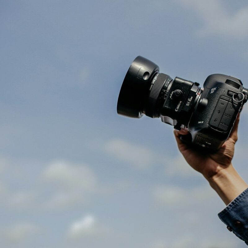 Architectural photography using a tilt-shift lens to correct perspective distortion and vertical lines